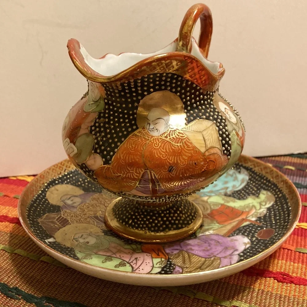 Vintage  stunning detailed Japanese Satsuma creamer with matching plate